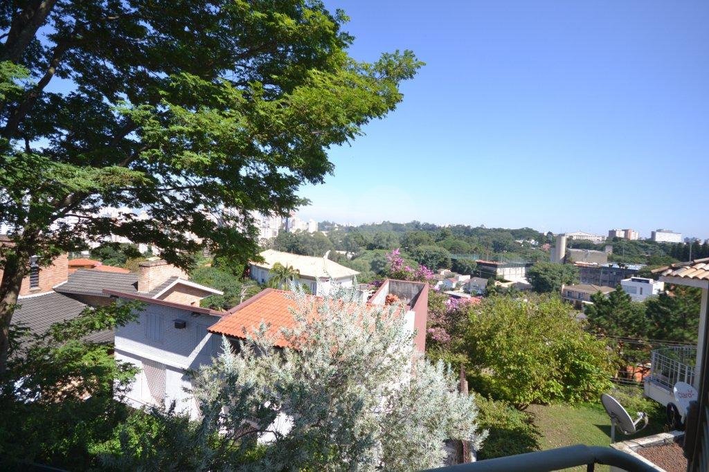 Sobrado à venda com 5 quartos, sendo 4 suítes,  em Jardim Panorama, São Paulo, SP