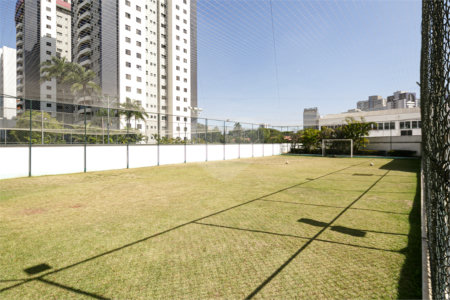 Apartamento à venda com 3 quartos, sendo 1 suíte, em Chácara Santo Antônio, São Paulo, SP