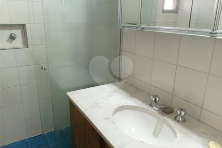 Apartamento à venda com 3 quartos, sendo 1 suíte,  em Higienópolis, São Paulo, SP