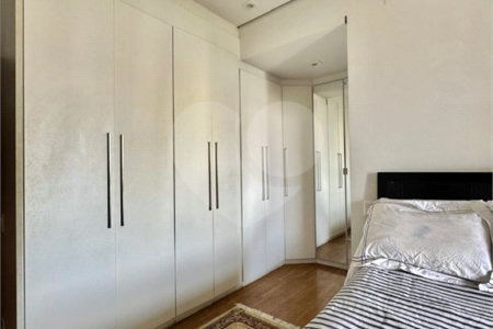 Apartamento à venda com 4 suítes em Vila Suzana, São Paulo, SP