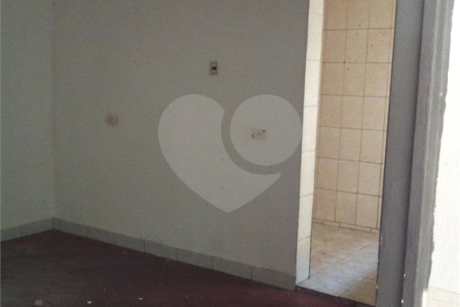 Sobrado à venda com 1 quarto em Tremembé, São Paulo, SP