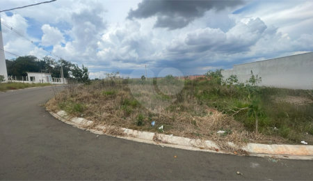 Terreno à venda em Parque Itapê, Itapetininga, SP