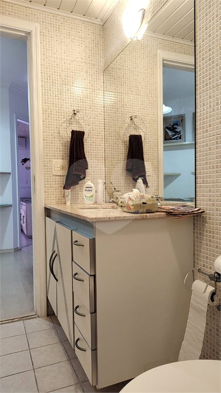 Apartamento à venda com 3 quartos, sendo 1 suíte, em Vila Augusta, Guarulhos, SP