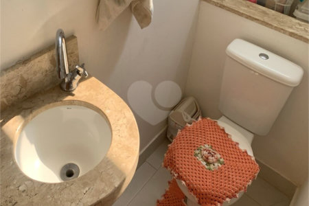 Casa à venda com 3 quartos, sendo 1 suíte, no condomínio Residencial Belle Ville Itaycy, Indaiatuba - SP