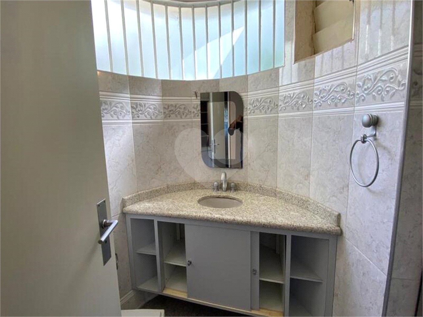 Casa Térrea à venda com 4 quartos, sendo 2 suítes, em Jardim Floresta, São Paulo, SP