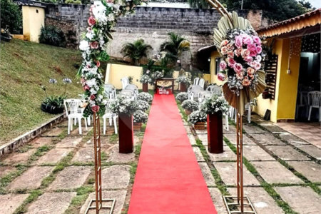 Chácara para alugar com 5 quartos, sendo 3 suítes, em Jardim Estância Brasil, Atibaia, SP