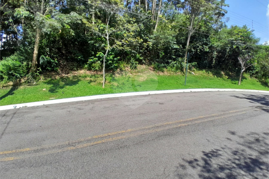 Terreno à venda no condomínio Suíça da Cantareira, Mairiporã - SP