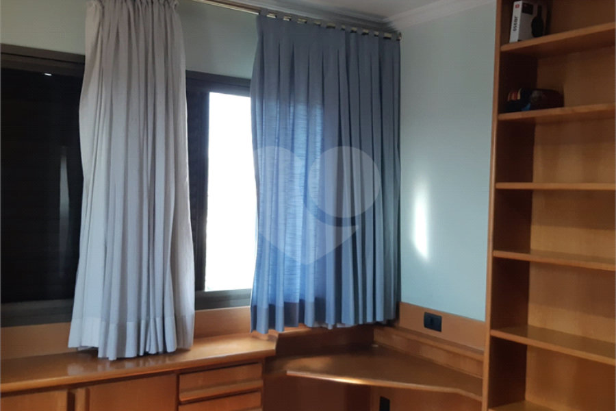 Apartamento à venda com 4 quartos, sendo 1 suíte, em Tremembé, São Paulo, SP