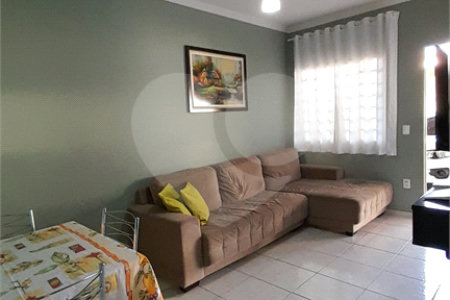Casa à venda com 2 quartos no condomínio Amaryllis, Jundiaí - SP