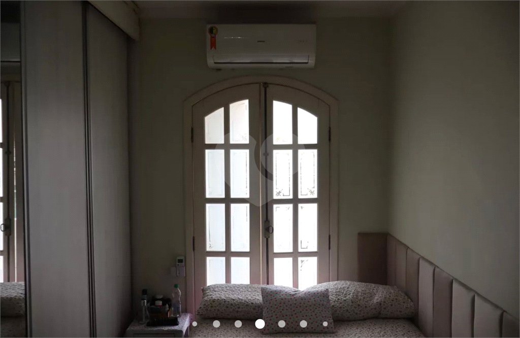 Casa à venda com 4 quartos, sendo 3 suítes,  em Vila Rosália, Guarulhos, SP