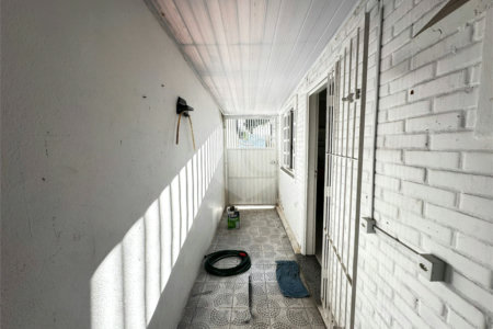 Casa à venda com 2 quartos, sendo 1 suíte, em Jardim Realce, Suzano, SP
