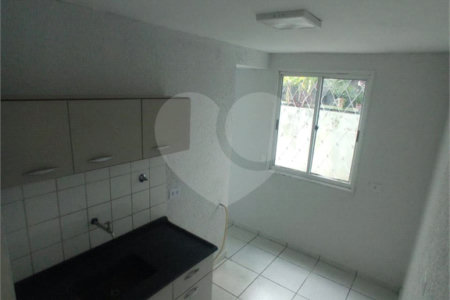 Apartamento à venda com 2 quartos em Jardim Aeroporto III, Mogi das Cruzes, SP