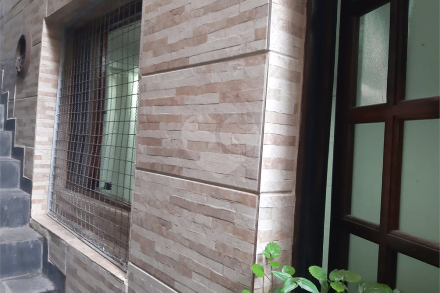 Sobrado à venda com 3 quartos, sendo 1 suíte, em Tremembé, São Paulo, SP