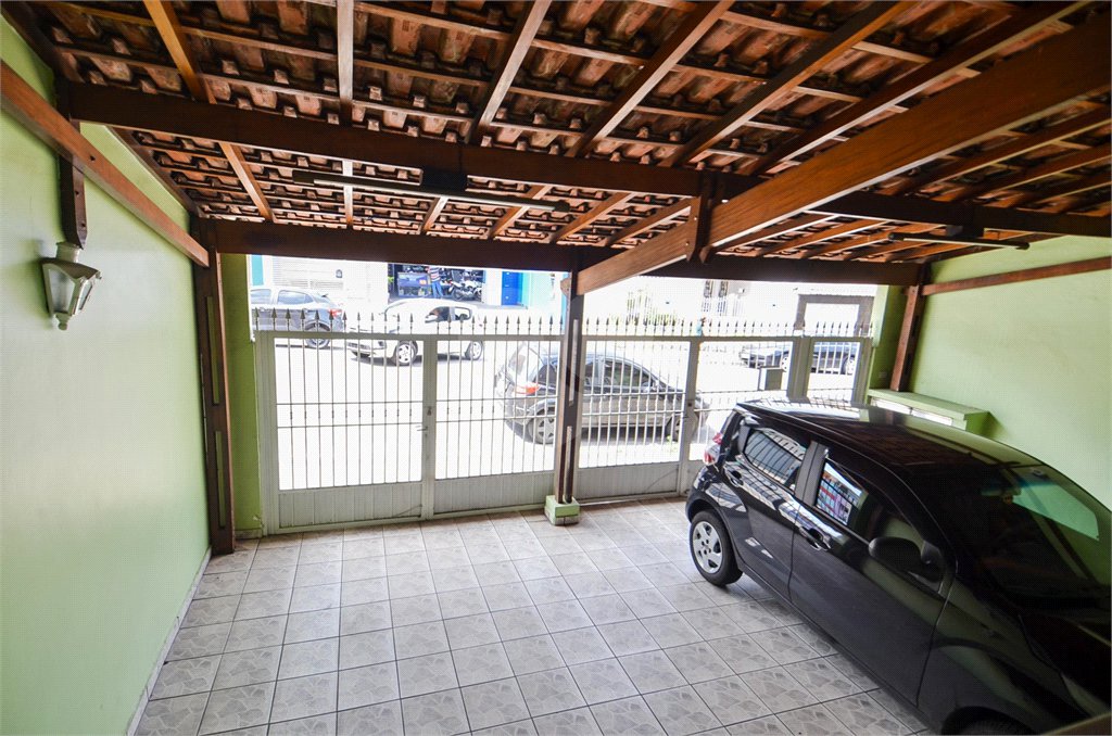 Casa à venda com 4 quartos, sendo 1 suíte, em Jardim Nova Taboão, Guarulhos, SP