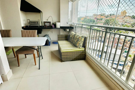 Apartamento à venda com 3 quartos, sendo 1 suíte,  em Vila Andrade, São Paulo, SP