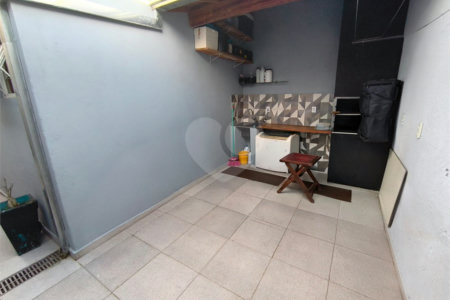 Casa à venda com 3 quartos, sendo 2 suítes,  em Vila Carolina, Itapetininga, SP