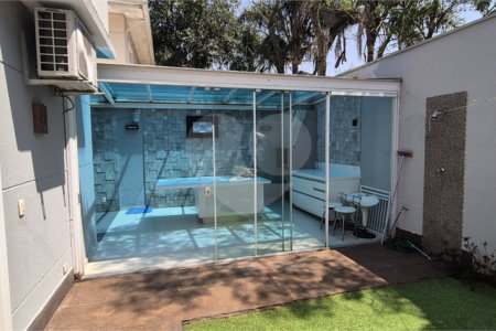 Casa à venda com 4 quartos, sendo 2 suítes,  no condomínio Aromaz, São Bernardo do Campo - SP