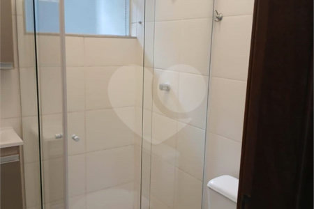 Casa de Vila à venda com 3 quartos, sendo 1 suíte, em Jardim Wanel Ville V, Sorocaba, SP
