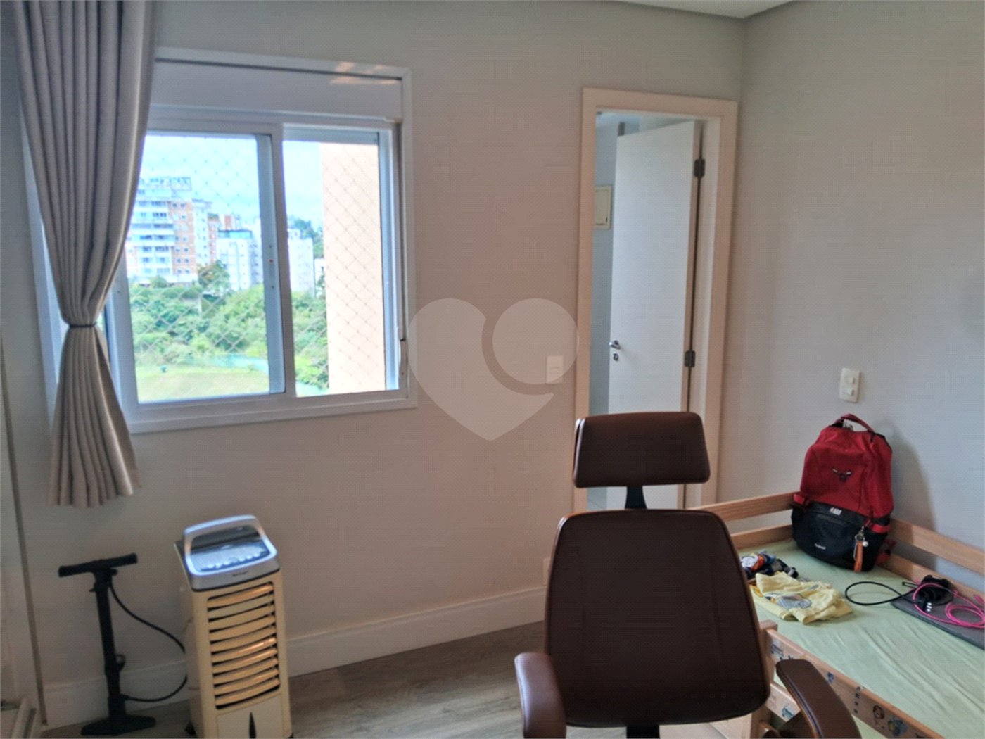 Apartamento à venda com 3 suítes em Paraíso do Morumbi, São Paulo, SP