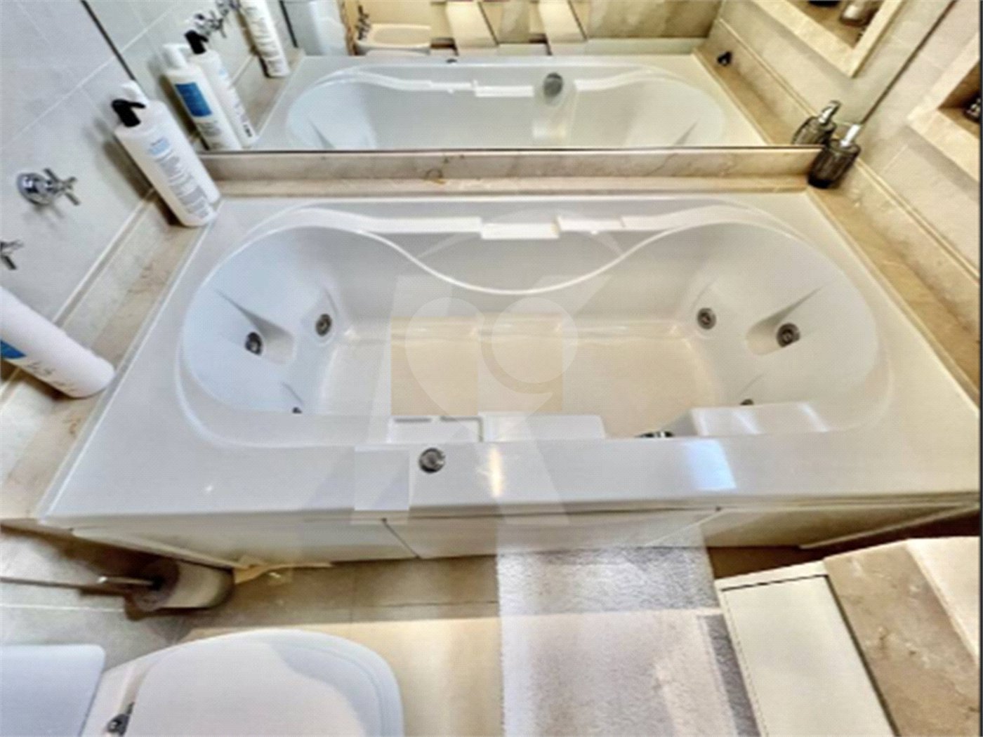 Apartamento à venda ou para alugar com 4 suítes em Santa Teresinha, São Paulo, SP