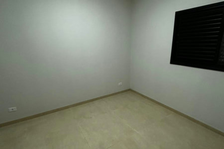 Casa à venda com 3 quartos, sendo 1 suíte,  em Três Lagoas, MS
