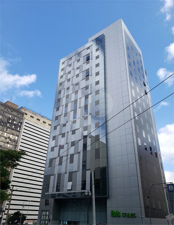 Flat à venda com 1 suíte no Centro, São Paulo, SP