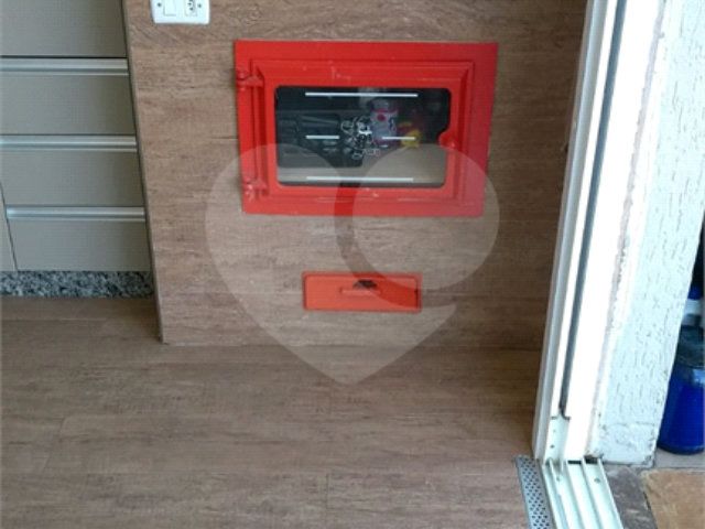 Sobrado à venda com 5 quartos, sendo 3 suítes,  em Vila Albertina, São Paulo, SP