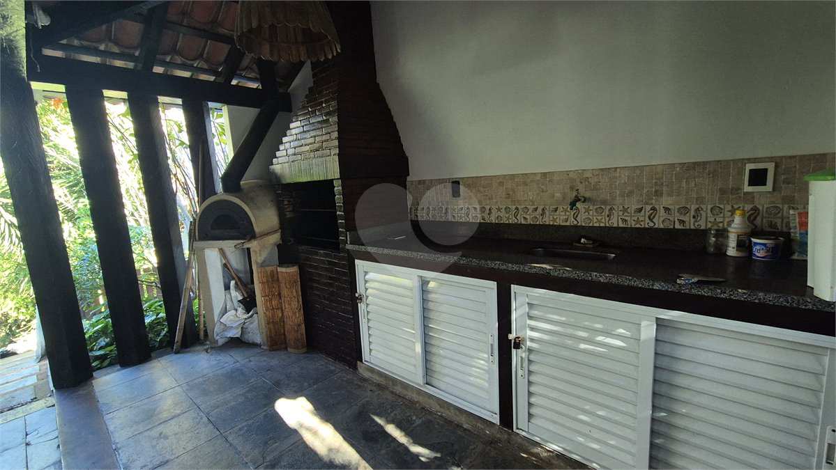 Casa em condomínio à venda com 4 quartos, sendo 3 suítes,  em Geribá, Armação dos Búzios, RJ