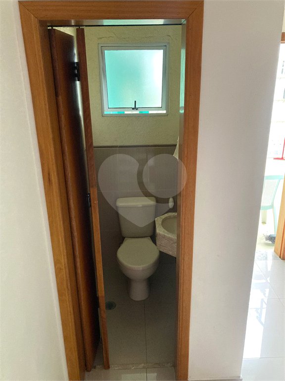 Sobrado à venda com 3 quartos, sendo 1 suíte, em Vila Constança, São Paulo, SP