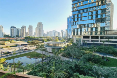Apartamento à venda ou para alugar com 3 quartos, sendo 1 suíte, em Jardim das Acácias, São Paulo, SP