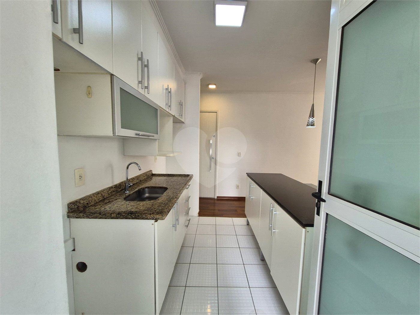 Apartamento à venda com 2 quartos em Vila Anastácio, São Paulo, SP