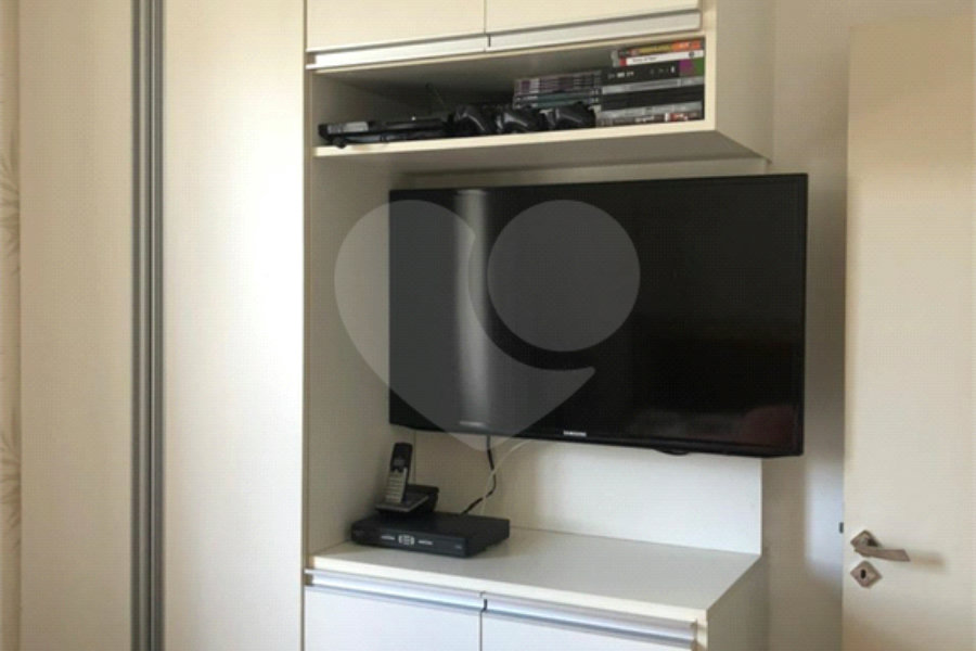 Casa à venda com 2 suítes no condomínio Residencial Matos, São Paulo - SP