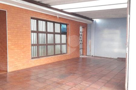 Casa à venda com 4 quartos, sendo 1 suíte, em Jardim do Estádio, Itu, SP
