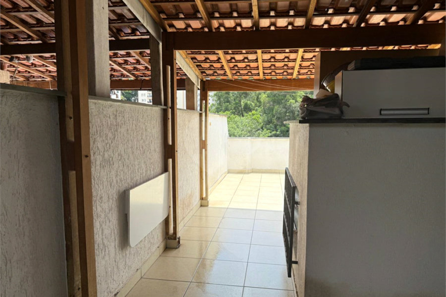 Casa à venda com 3 quartos, sendo 1 suíte, no condomínio Felipe, São Paulo - SP