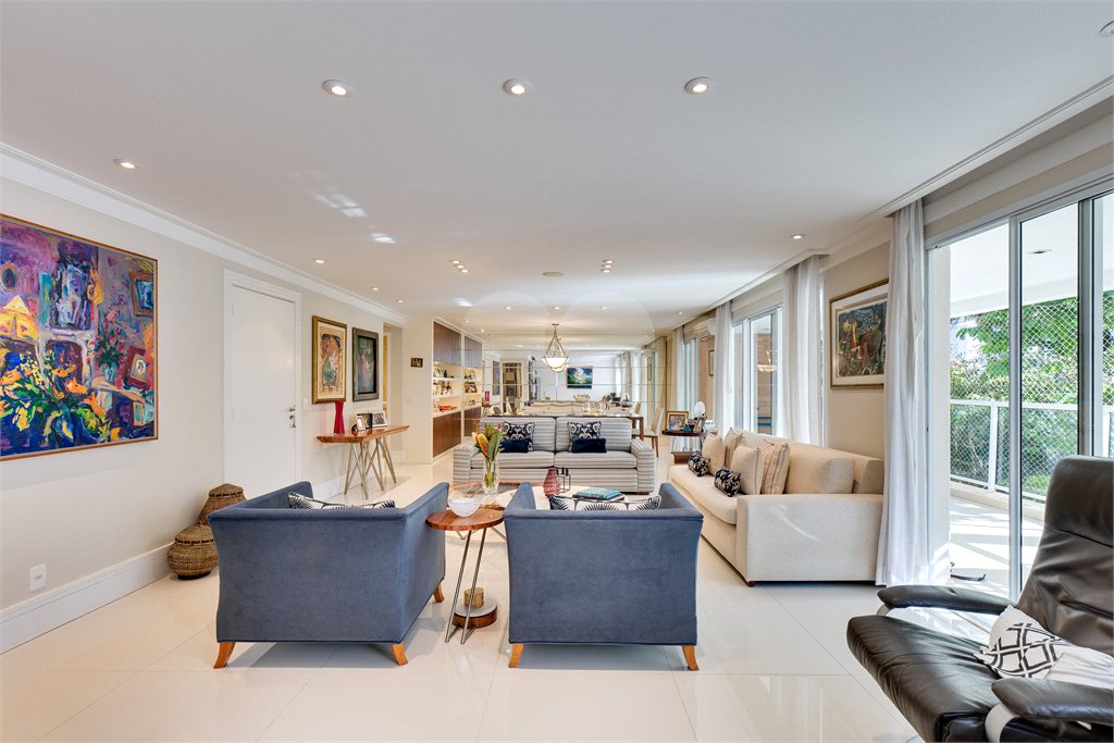 Apartamento à venda com 3 suítes em Granja Julieta, São Paulo, SP