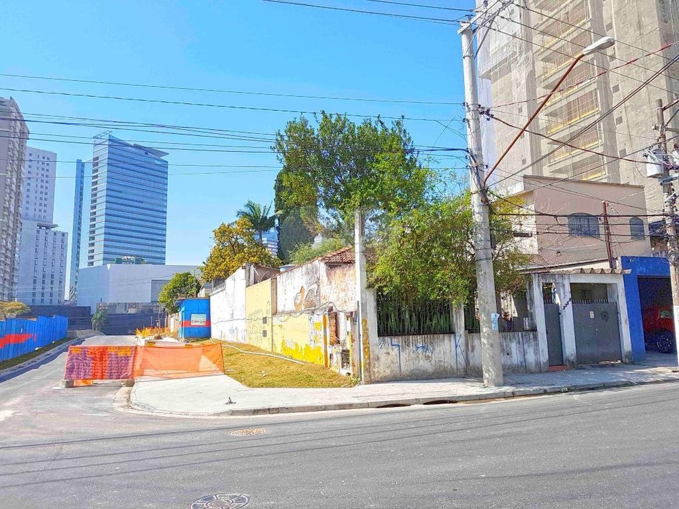 Terreno à venda com 1 quarto em Chácara Santo Antônio (zona Sul), São Paulo, SP
