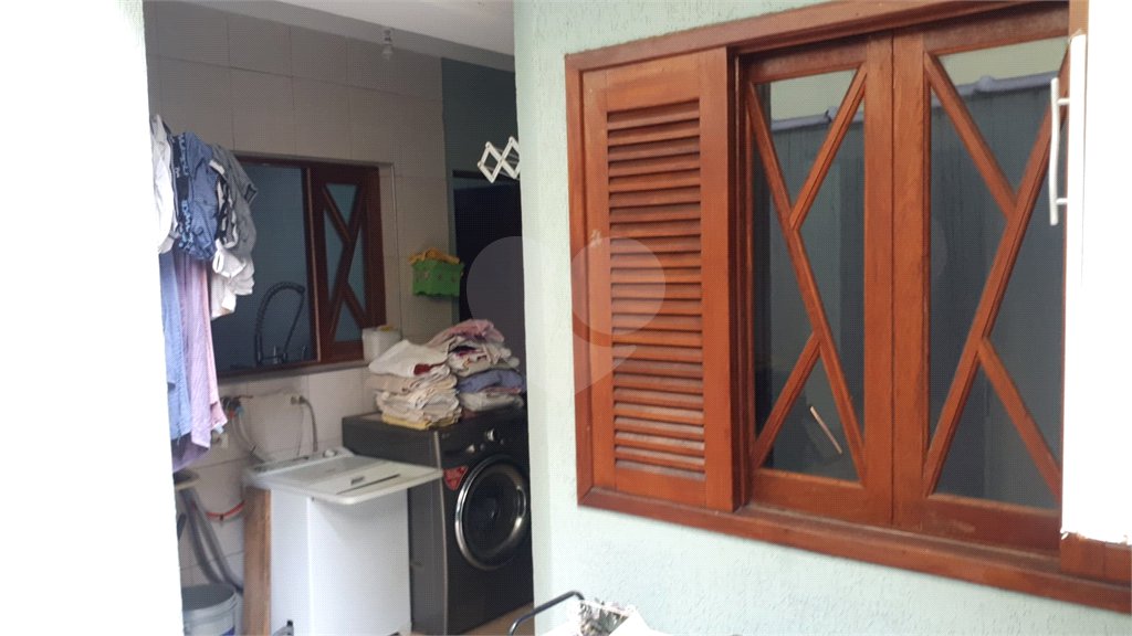 Casa à venda com 3 quartos, sendo 2 suítes,  em Vila Rosália, Guarulhos, SP