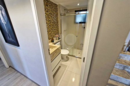 Cobertura à venda com 3 quartos, sendo 1 suíte,  em Jardim Umuarama, São Paulo, SP