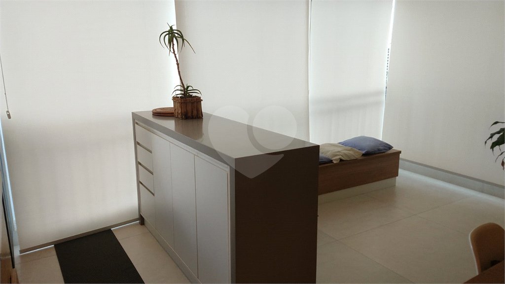 Apartamento à venda com 3 suítes em Jardim Caboré, São Paulo, SP
