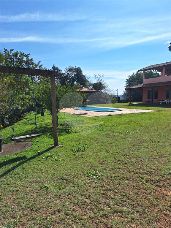 Chácara à venda ou para alugar com 3 quartos, sendo 1 suíte,  em Parque Residencial Itapeti, Mogi das Cruzes, SP