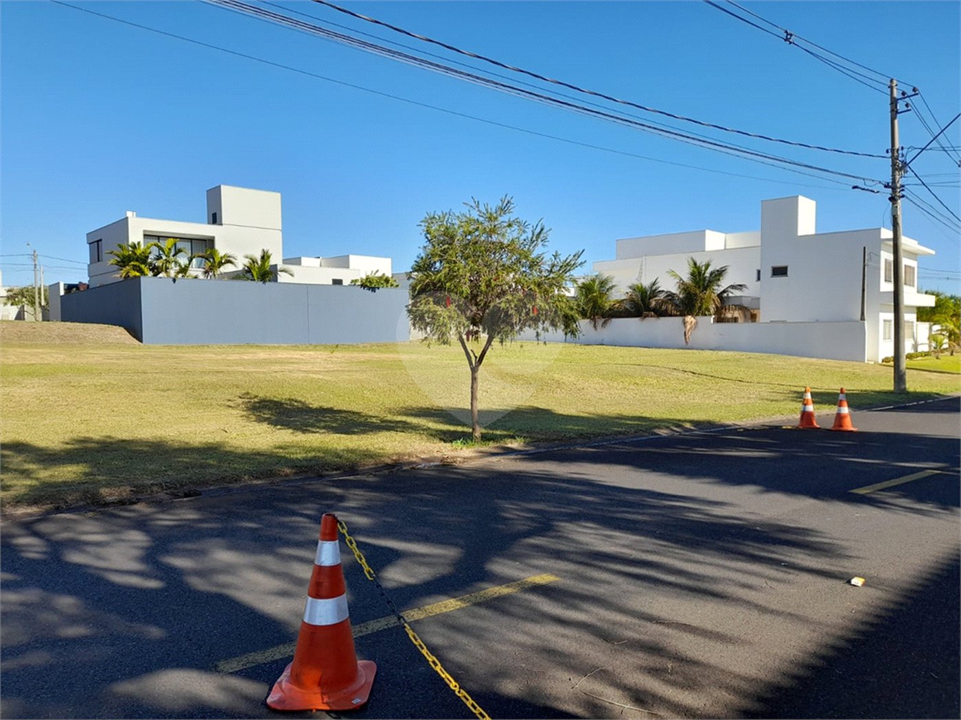 Excelente Terreno à Venda no Condomínio Damha II, São Carlos