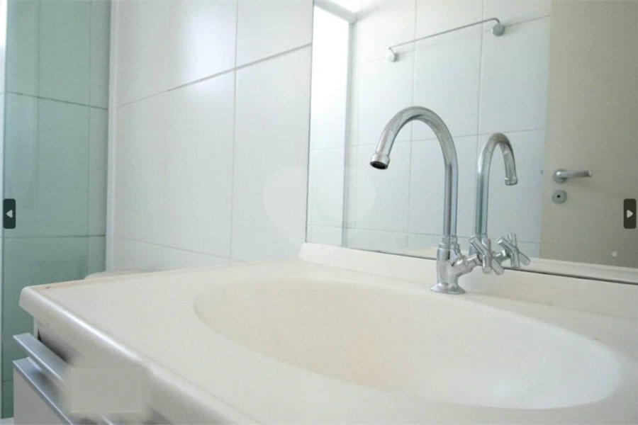 Apartamento à venda com 2 quartos em Jardim Prudência, São Paulo, SP