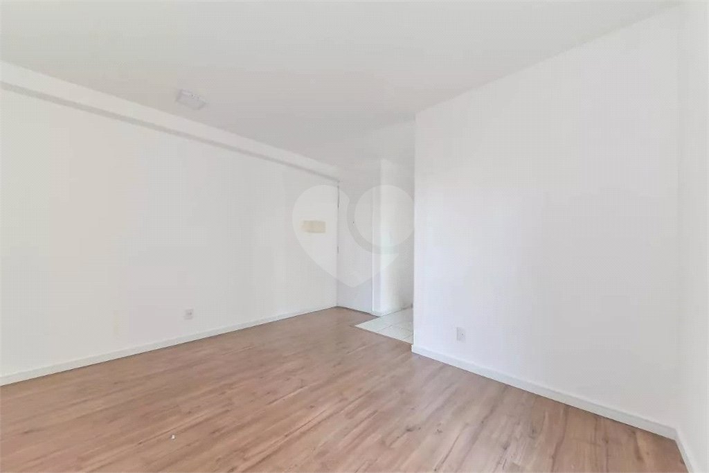 Apartamento com 41m² à venda na Saúde, 1 dormitório, 1 banheiro, 1 vaga, sacada, lazer