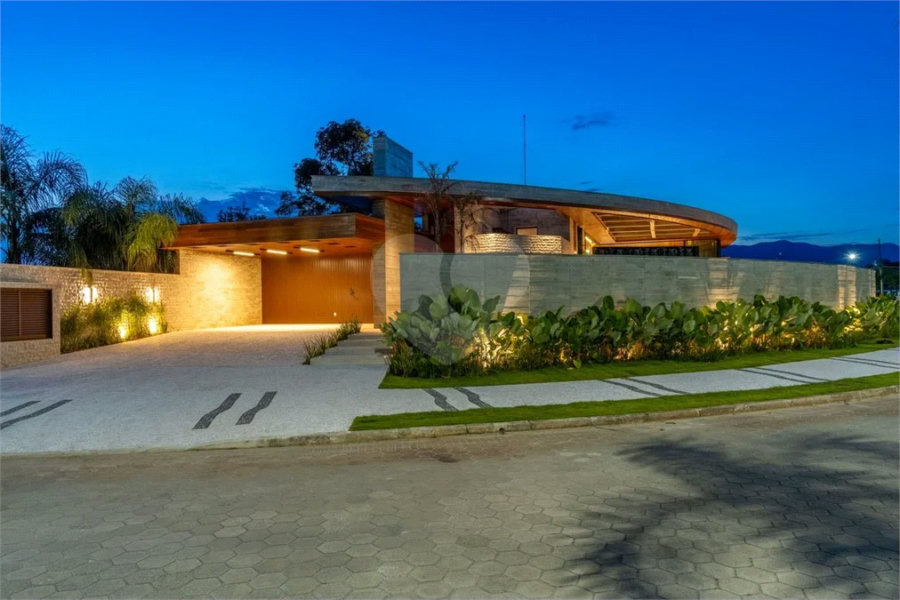 Casa à venda com 6 suítes em Riviera de São Lourenço, Bertioga, SP