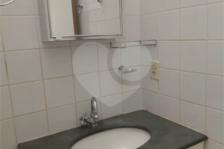 Casa térrea com 2 dormitórios à venda, por R$ 635.000,00 no condomínio Moradas de Itaici, em Indaiatuba/SP.