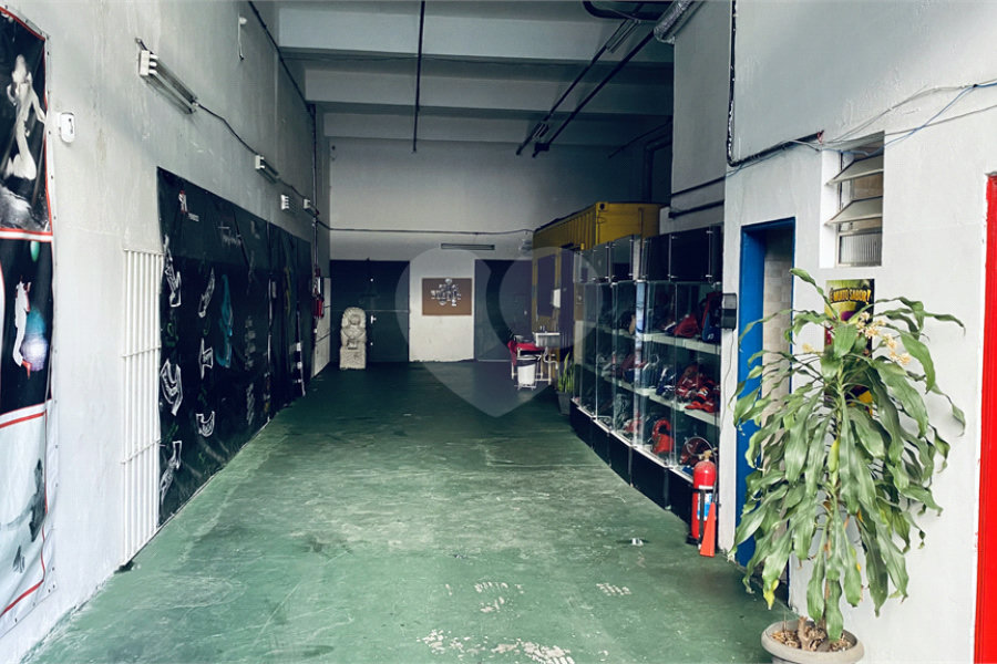 Prédio à venda em Barra Funda, São Paulo, SP
