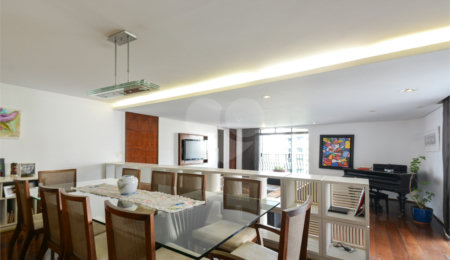 Apartamento à venda com 4 quartos, sendo 3 suítes,  em Jardim Paulista, São Paulo, SP