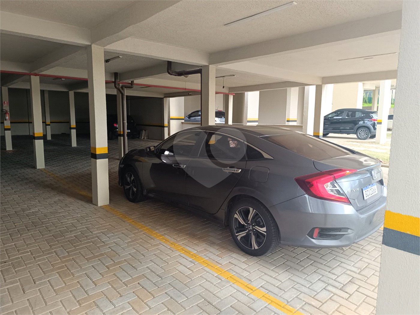 Apartamento à venda com 3 quartos, sendo 1 suíte, em Jardim Vera Cruz, Sorocaba, SP