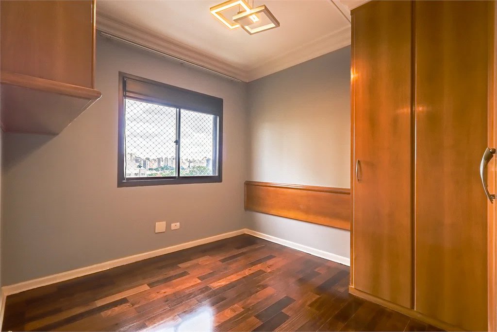 Apartamento à venda com 4 quartos, sendo 3 suítes, em Brooklin Paulista, São Paulo, SP