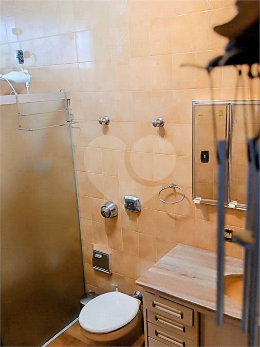 Casa à venda com 5 quartos, sendo 4 suítes, em Jardim Armênia, Mogi das Cruzes, SP
